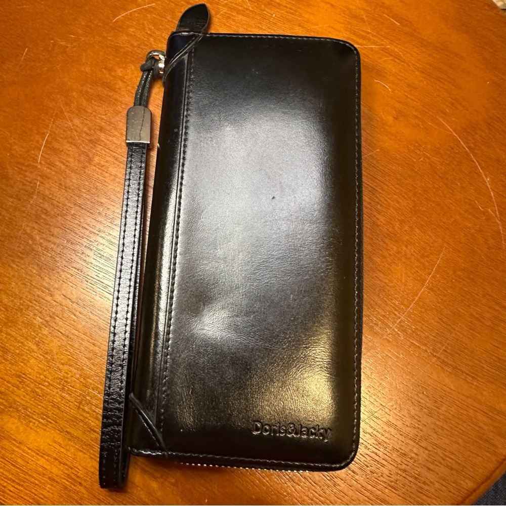 Doris & Jacky Wristlet